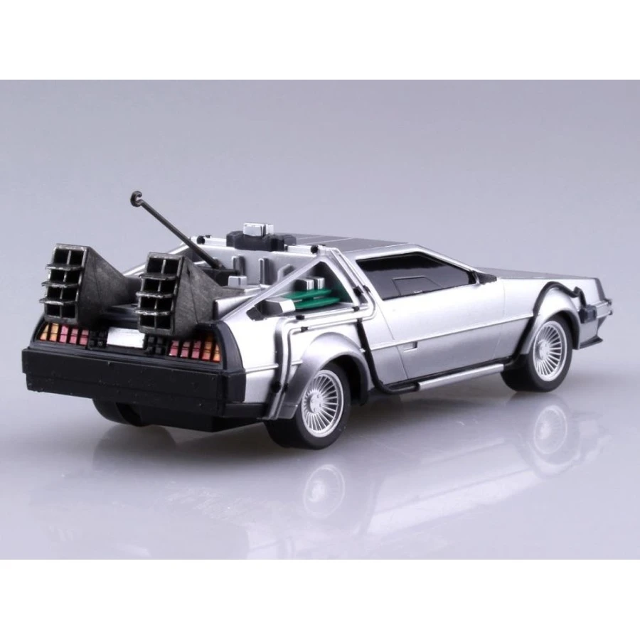 Aoshima Movie Mecha Series 11 Back To The Future DeLorean 1/43 Scale Model Kit 2 Aoshima Movie Mecha Series 11 Back To The Future DeLorean 1/43 Scale Model Kit - Image 2