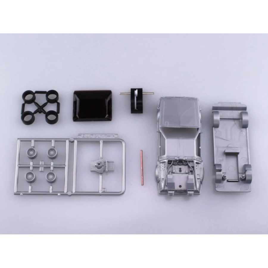 Aoshima Movie Mecha Series 12 Back To The Future II DeLorean 1/43 Scale Model Kit 4 Aoshima Movie Mecha Series 12 Back To The Future II DeLorean 1/43 Scale Model Kit - Image 4