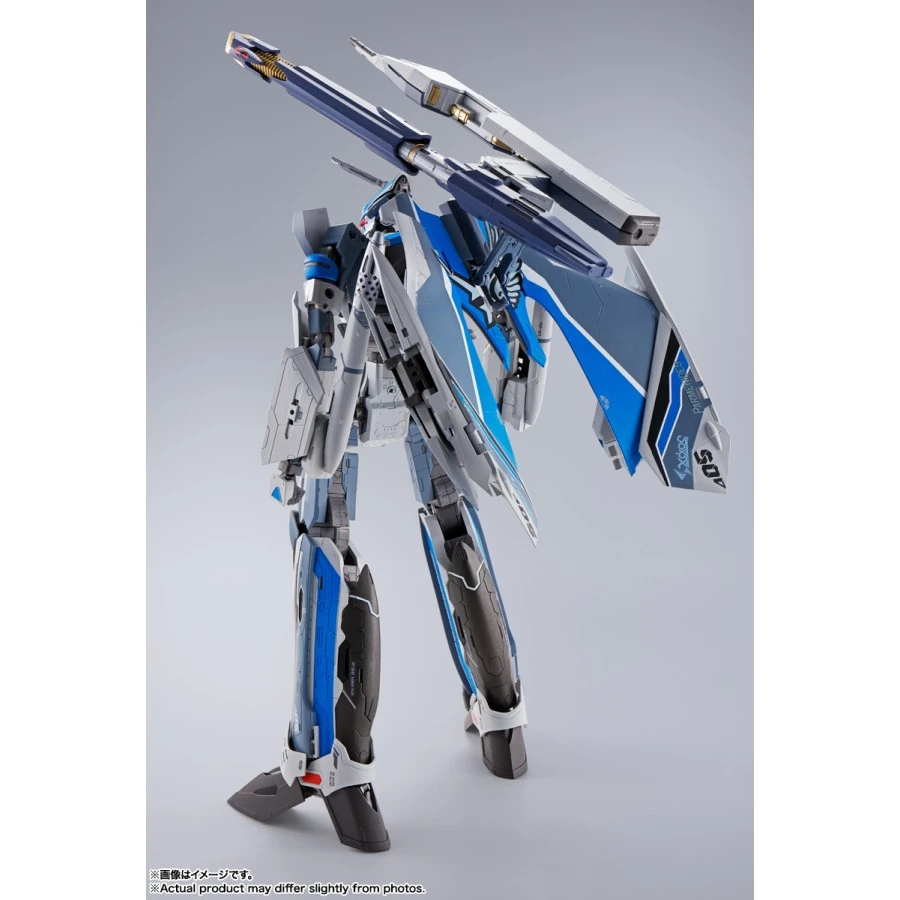 Bandai DX Chogokin Macross VF-31AX Kairos Plus Valkyrie Hayate Immelman Custom 2 Bandai DX Chogokin Macross VF-31AX Kairos Plus Valkyrie Hayate Immelman Custom - Image 2