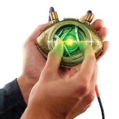 Hasbro Marvel Legends Eye Of Agamotto 17 Hasbro Marvel Legends Eye Of Agamotto -Negozio Funko hasbro marvel legends eye of agamotto 4
