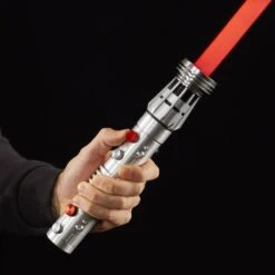 Hasbro Star Wars The Black Series Replica 1/1 Force FX Elite Lightsaber Darth Maul 12 Hasbro Star Wars The Black Series Replica 1/1 Force FX Elite Lightsaber Darth Maul -Negozio Funko hasbro star wars black series replica 11 force fx elite lightsaber darth maul 4