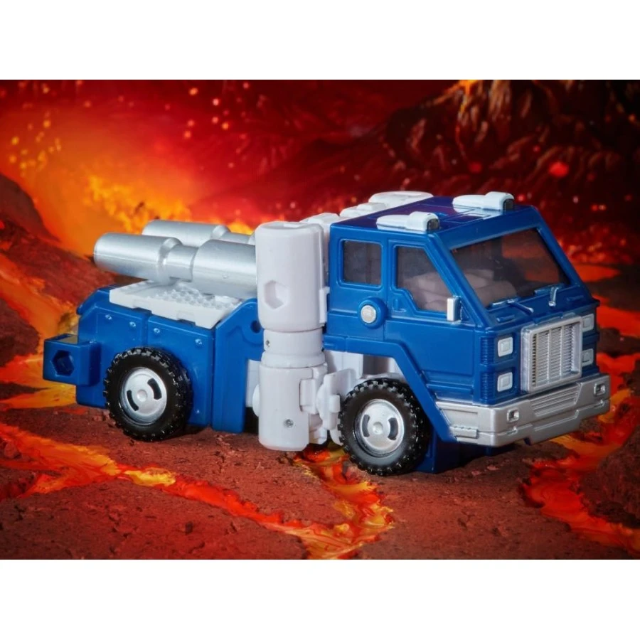 Hasbro Transformers Kingdom WFC-K32 Autobot Pipes 5 Hasbro Transformers Kingdom WFC-K32 Autobot Pipes - Image 5