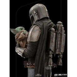 Iron Studio BDS Art 1/10 Scale Star Wars The Mandalorian With Grogu -Negozio Funko iron studio bds art 110 scale star wars the mandalorian with grogu 6