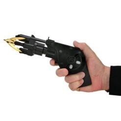 Neca Prop Replica Batman 1989 Grapnel Launcher -Negozio Funko neca prop replica batman 1989 grapnel launcher 5