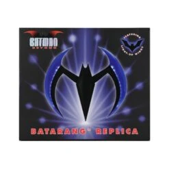 Neca Prop Replica Batman Beyond Batarang Blue With Lights -Negozio Funko neca prop replica batman beyond batarang blue with lights 14