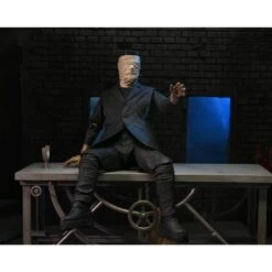 Neca Universal Monsters Ultimate Frankenstein's Monster Accessory Pack -Negozio Funko neca universal monsters ultimate frankenstein s monster accessory pack 4